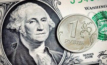RUSEN[HABER]: Yaptırımlar sonrasında Dolar rekor kırdı