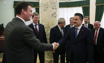 RUSEN[HABER]: Tarım ve Orman Bakanı Bekir Pakdemirli, Rusya Tarım Bakanı ile görüştü