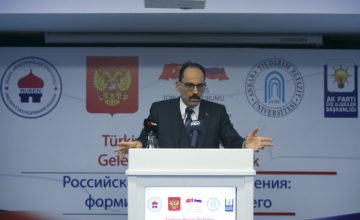 “Türkiye-Rusya İlişkileri: Geleceği Şekillendirmek” başlıklı bilgi şöleninin ilk günü tamamlandı
