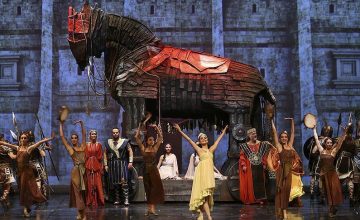 Moskova’da “Troya Operası” sahnelendi