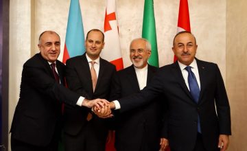 RUSEN[HABER]: Mevlüt Çavuşoğlu, İran, Bakü-Tiflis-Kars Demiryolu’na bağlanmak istiyor