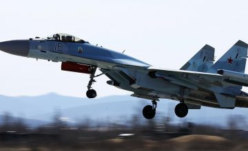 Su-35 savaş uçağı “Teknofest” fuarı için Türkiye’ye geldi